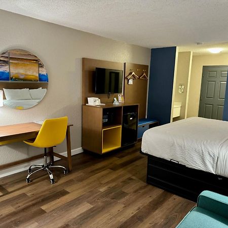 Days Inn By Wyndham Sarasota I-75 Vamo Exterior foto