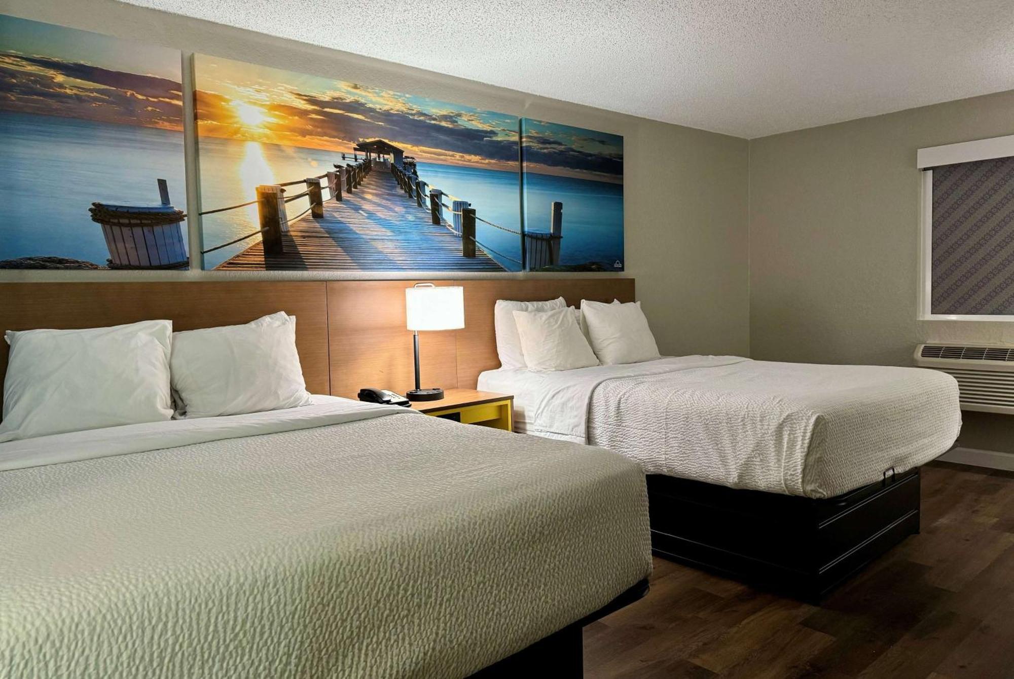 Days Inn By Wyndham Sarasota I-75 Vamo Exterior foto
