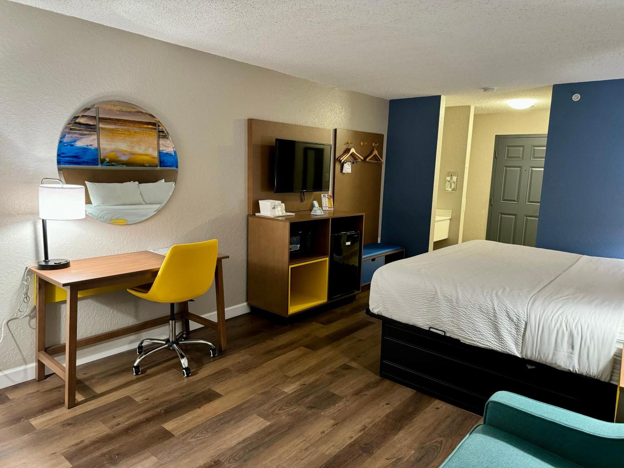Days Inn By Wyndham Sarasota I-75 Vamo Exterior foto