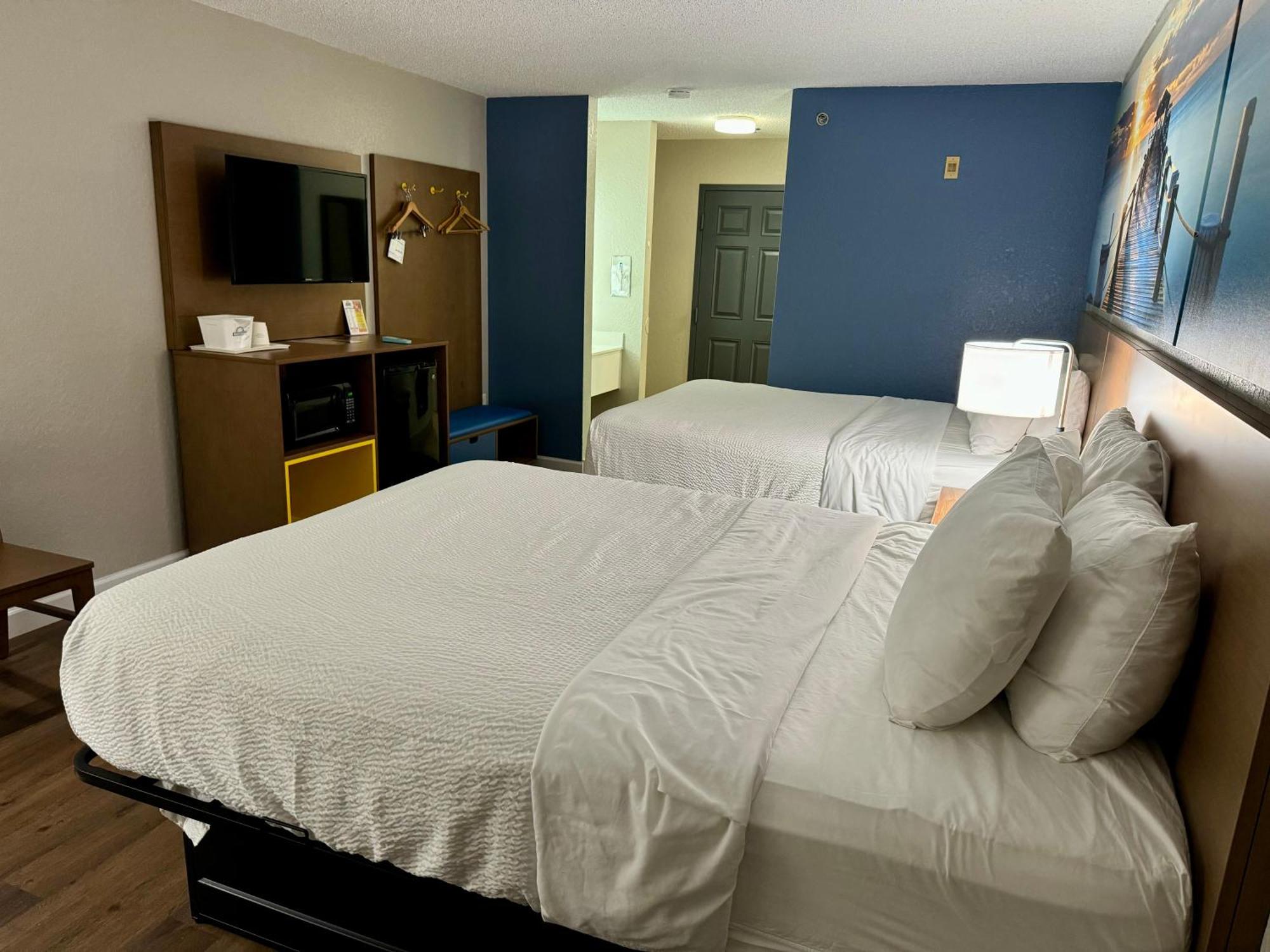Days Inn By Wyndham Sarasota I-75 Vamo Exterior foto